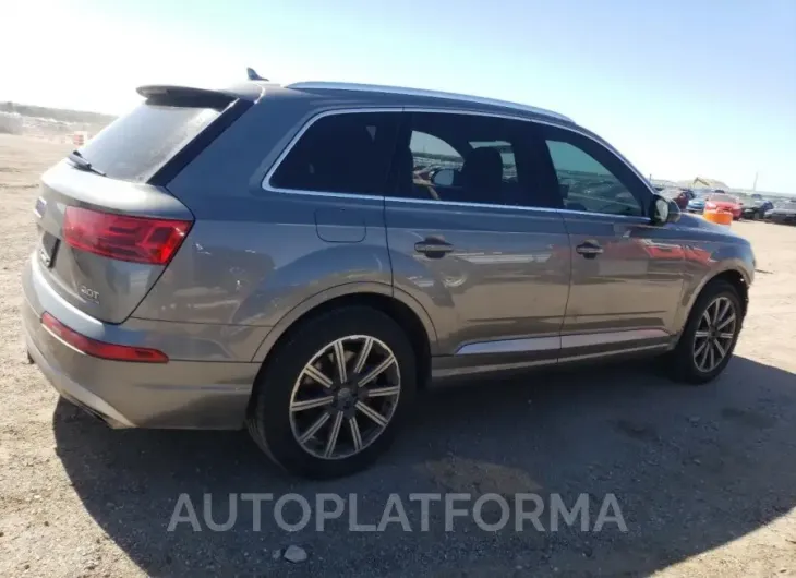 AUDI Q7 PRESTIG 2017 vin WA1VAAF7XHD018775 from auto auction Copart