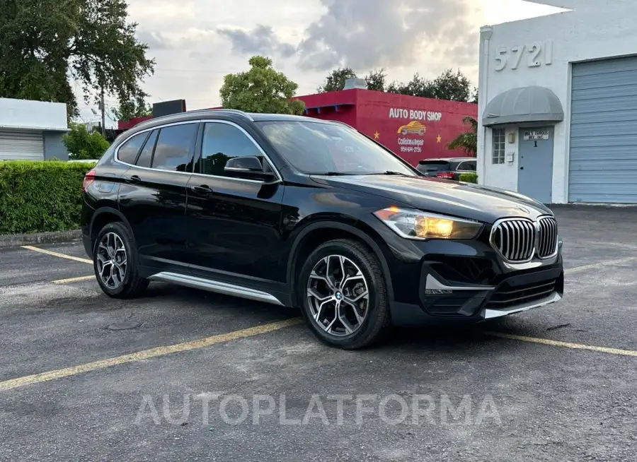 BMW X1 XDRIVE2 2020 vin WBXJG9C02L5P95613 from auto auction Copart