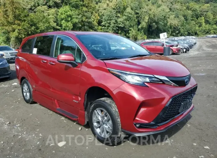 TOYOTA SIENNA XLE 2021 vin 5TDYSKFC7MS026253 from auto auction Copart