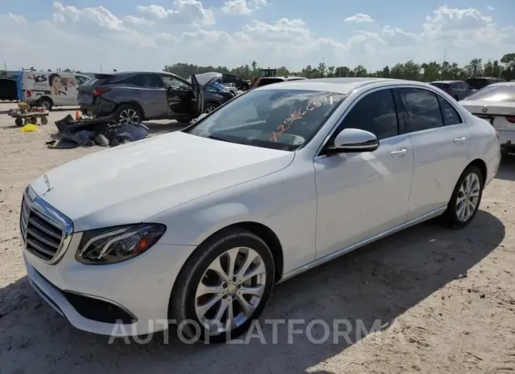 MERCEDES-BENZ E 300 2017 vin WDDZF4JB0HA068629 from auto auction Copart