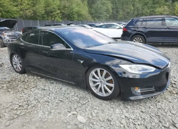 TESLA MODEL S 2019 vin 5YJSA1E25KF305889 from auto auction Copart