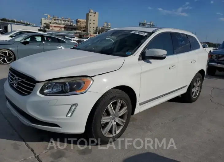 VOLVO XC60 T5 IN 2017 vin YV440MDU6H2023141 from auto auction Copart