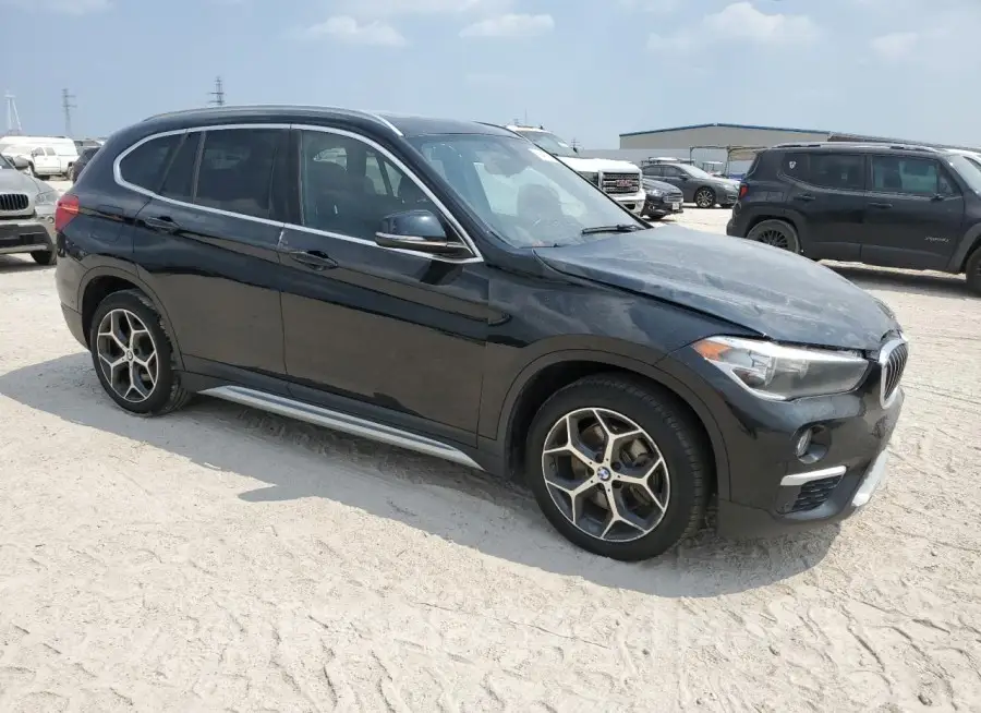 BMW X1 XDRIVE2 2018 vin WBXHT3C36J5L30251 from auto auction Copart