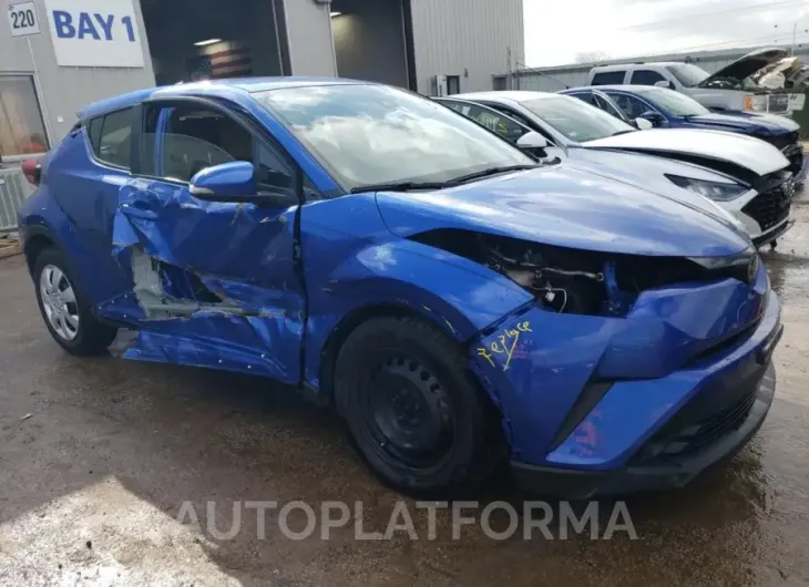 TOYOTA C-HR XLE 2019 vin JTNKHMBX1K1015618 from auto auction Copart