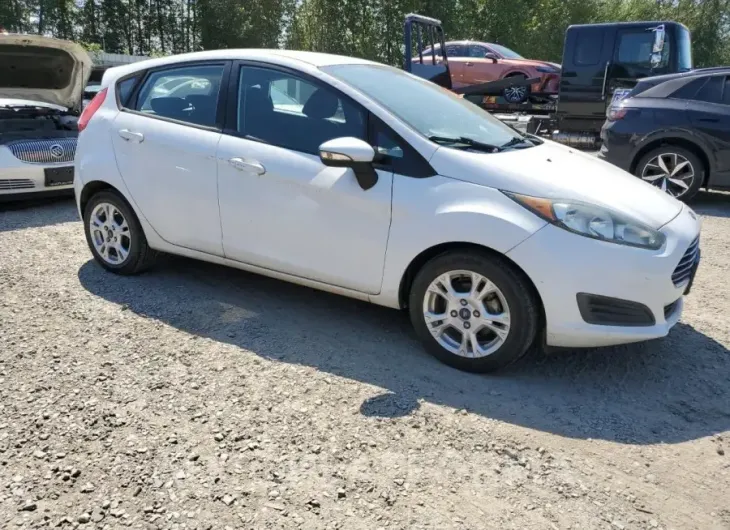 FORD FIESTA SE 2015 vin 3FADP4EJ3FM172833 from auto auction Copart