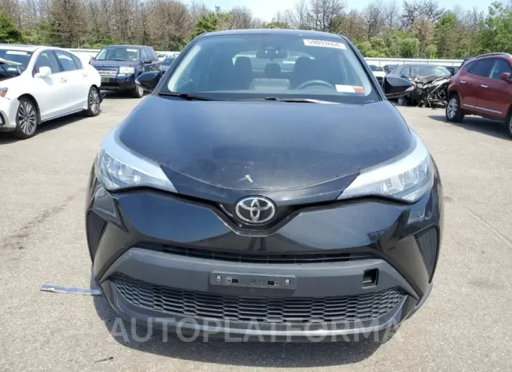 TOYOTA C-HR XLE 2021 vin NMTKHMBX2MR123223 from auto auction Copart