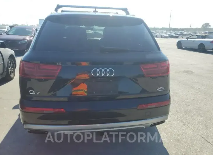 AUDI Q7 PREMIUM 2017 vin WA1LAAF72HD018051 from auto auction Copart