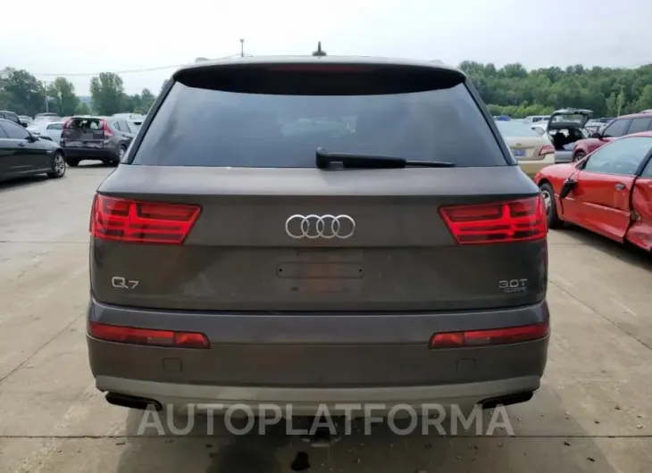 AUDI Q7 PRESTIG 2018 vin WA1VAAF70JD037664 from auto auction Copart