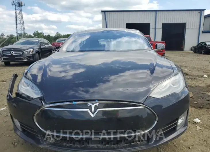 TESLA MODEL S 85 2015 vin 5YJSA1H24FF083525 from auto auction Copart