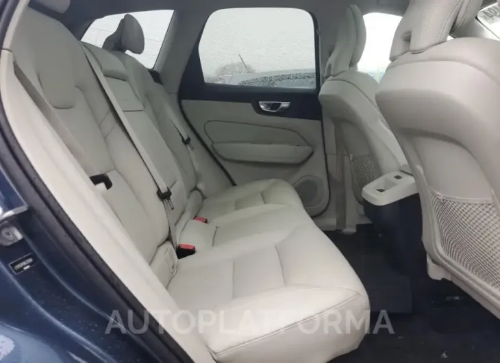 VOLVO XC60 T5 2019 vin LYV102RK8KB315848 from auto auction Copart