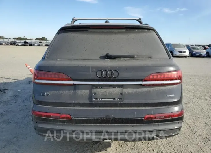 AUDI Q7 PREMIUM 2021 vin WA1LXAF70MD028196 from auto auction Copart