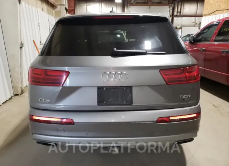 AUDI Q7 PRESTIG 2018 vin WA1VAAF70JD017138 from auto auction Copart