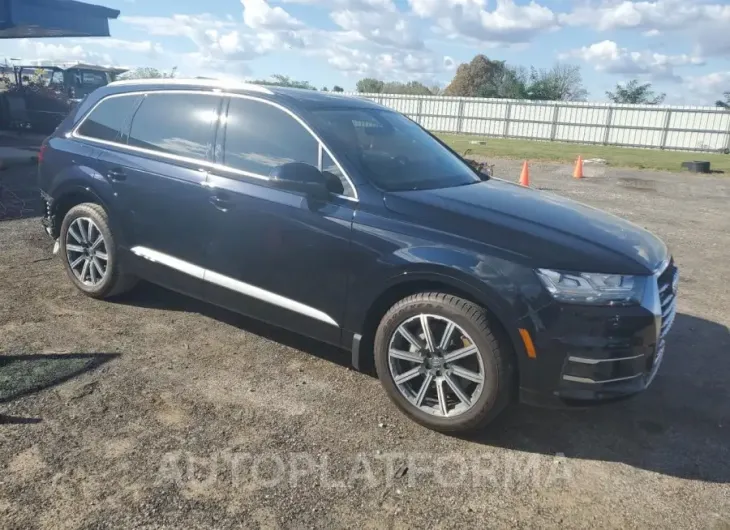 AUDI Q7 PRESTIG 2017 vin WA1VAAF7XHD032899 from auto auction Copart