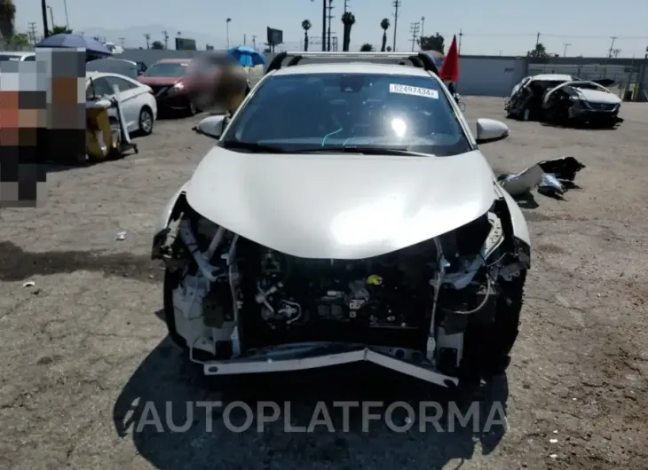 TOYOTA C-HR XLE 2020 vin JTNKHMBX1L1087162 from auto auction Copart