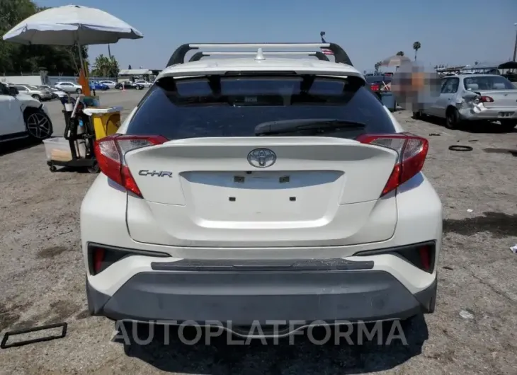 TOYOTA C-HR XLE 2020 vin JTNKHMBX1L1087162 from auto auction Copart