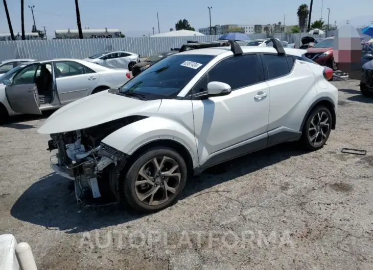 TOYOTA C-HR XLE 2020 vin JTNKHMBX1L1087162 from auto auction Copart