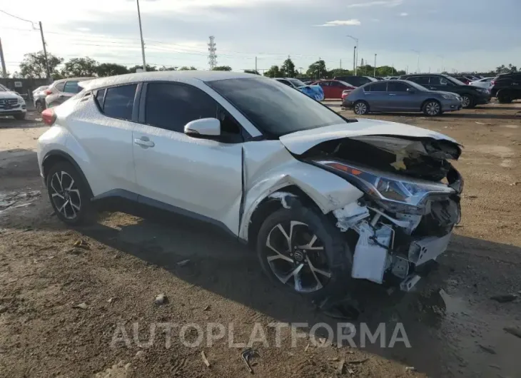 TOYOTA C-HR XLE 2019 vin JTNKHMBXXK1060797 from auto auction Copart