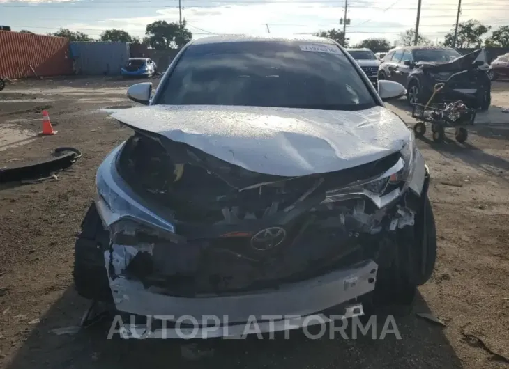 TOYOTA C-HR XLE 2019 vin JTNKHMBXXK1060797 from auto auction Copart