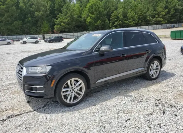 AUDI Q7 PRESTIG 2017 vin WA1VAAF76HD045259 from auto auction Copart