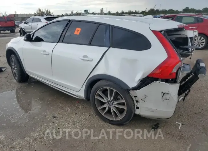 VOLVO V60 CROSS 2015 vin YV4612HKXF1000340 from auto auction Copart