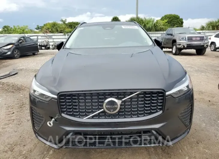 VOLVO XC60 PLUS 2024 vin YV4L12RL5R1777278 from auto auction Copart