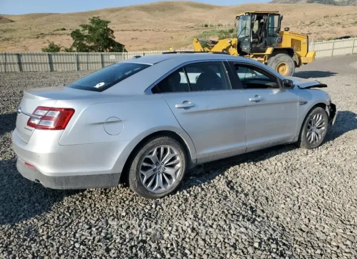 FORD TAURUS LIM 2015 vin 1FAHP2F84FG139318 from auto auction Copart