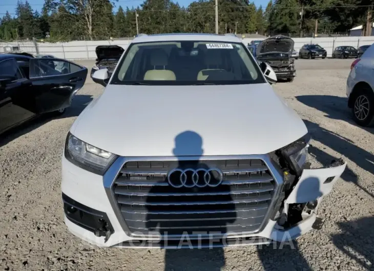 AUDI Q7 PRESTIG 2017 vin WA1VAAF75HD025231 from auto auction Copart