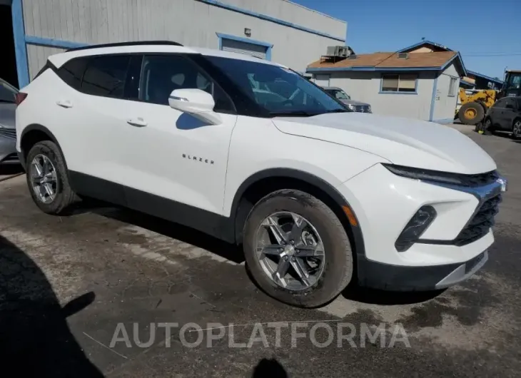 CHEVROLET BLAZER 3LT 2024 vin 3GNKBDR42RS197475 from auto auction Copart