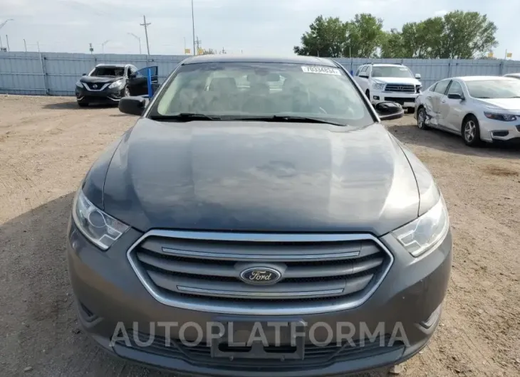 FORD TAURUS SE 2016 vin 1FAHP2D8XGG138131 from auto auction Copart