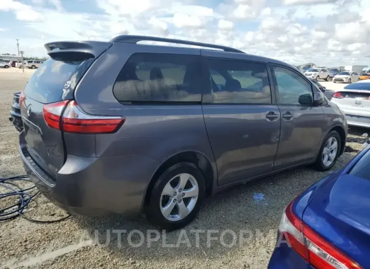 TOYOTA SIENNA LE 2017 vin 5TDKZ3DC7HS785596 from auto auction Copart