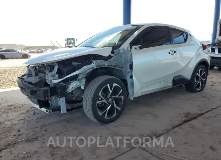 TOYOTA C-HR XLE 2020 vin JTNKHMBX0L1084348 from auto auction Copart