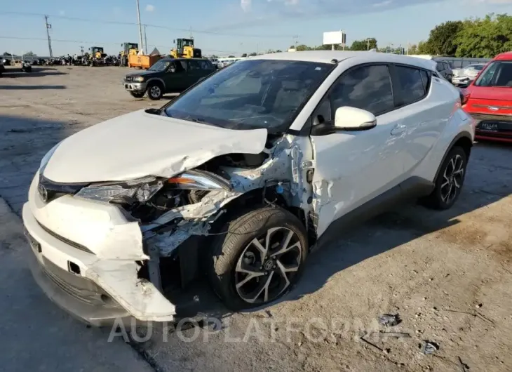 TOYOTA C-HR XLE 2018 vin NMTKHMBXXJR015962 from auto auction Copart