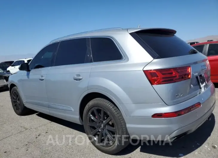 AUDI Q7 PRESTIG 2017 vin WA1VAAF7XHD030084 from auto auction Copart