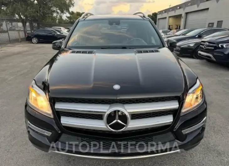 MERCEDES-BENZ GL 450 4MA 2015 vin 4JGDF6EEXFA502827 from auto auction Copart