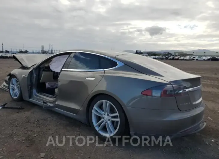 TESLA MODEL S 2015 vin 5YJSA1E28FF117308 from auto auction Copart