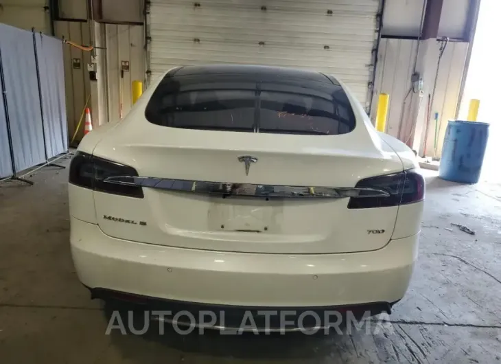 TESLA MODEL S 70 2015 vin 5YJSA1S28FF093936 from auto auction Copart