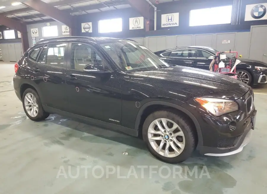 BMW X1 XDRIVE2 2015 vin WBAVL1C53FVY41085 from auto auction Copart