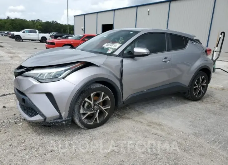 TOYOTA C-HR XLE 2020 vin NMTKHMBX0LR105639 from auto auction Copart