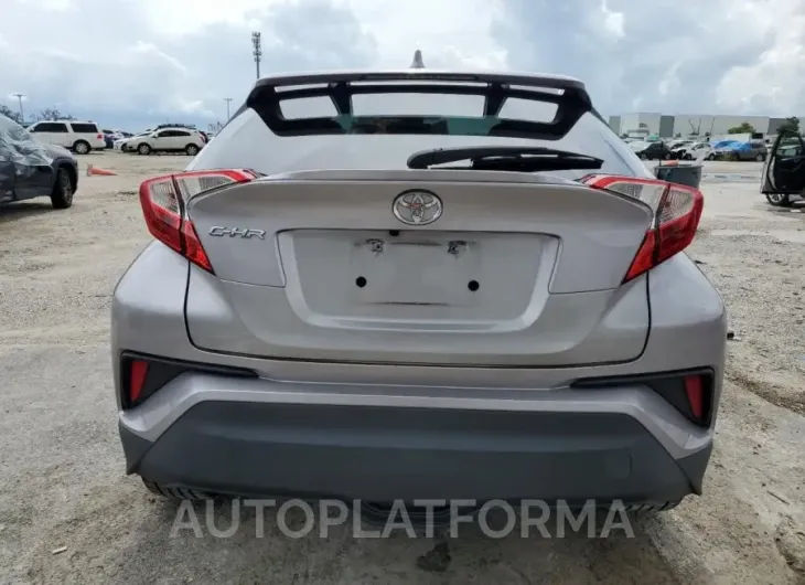 TOYOTA C-HR XLE 2020 vin NMTKHMBX0LR105639 from auto auction Copart