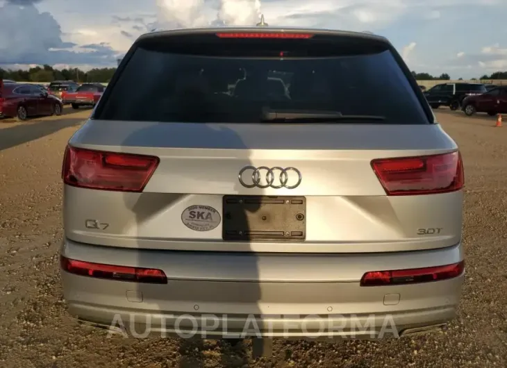 AUDI Q7 PRESTIG 2018 vin WA1VAAF70JD017365 from auto auction Copart