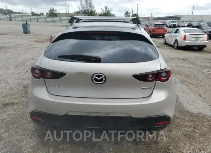 MAZDA 3 PREFERRE 2022 vin JM1BPALL8N1502126 from auto auction Copart