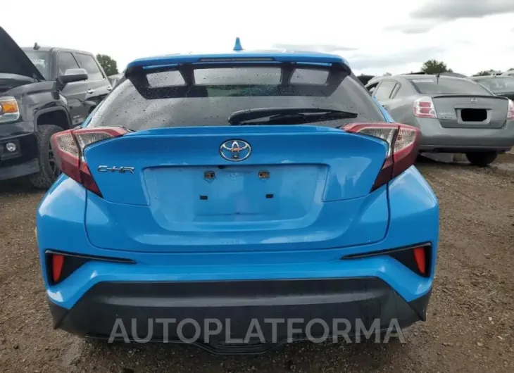 TOYOTA C-HR XLE 2019 vin JTNKHMBX6K1025111 from auto auction Copart