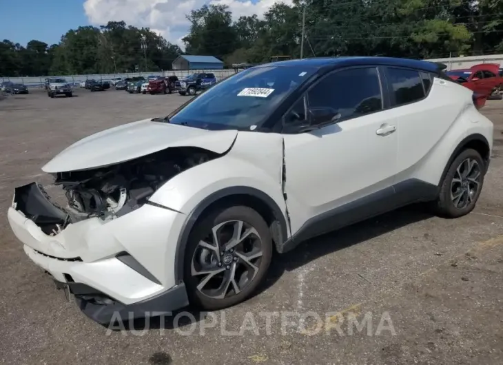 TOYOTA C-HR XLE 2019 vin NMTKHMBX8KR081458 from auto auction Copart