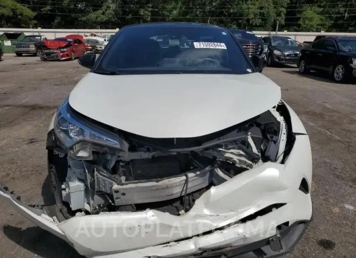 TOYOTA C-HR XLE 2019 vin NMTKHMBX8KR081458 from auto auction Copart