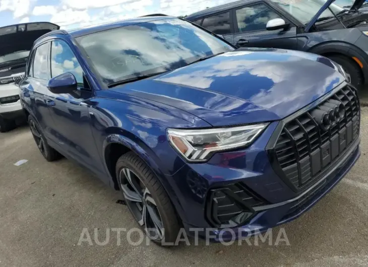 AUDI Q3 PREMIUM 2024 vin WA1EECF38R1046560 from auto auction Copart