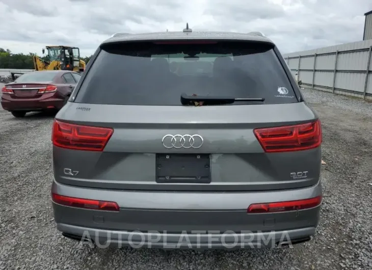 AUDI Q7 PRESTIG 2017 vin WA1VAAF74HD009439 from auto auction Copart