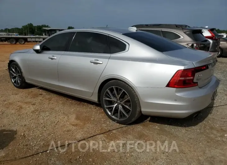 VOLVO S90 T5 MOM 2018 vin LVY982AK5JP034139 from auto auction Copart