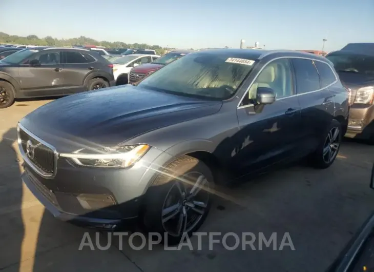 VOLVO XC60 T5 MO 2018 vin YV4102RK1J1062455 from auto auction Copart