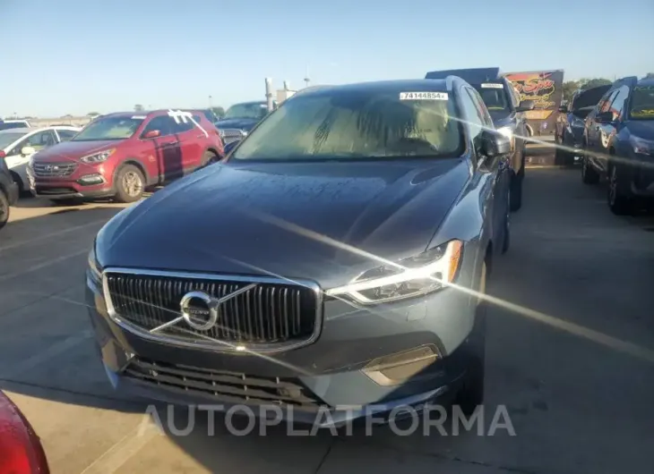 VOLVO XC60 T5 MO 2018 vin YV4102RK1J1062455 from auto auction Copart