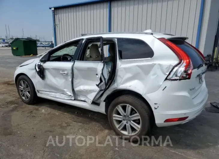 VOLVO XC60 T5 IN 2017 vin YV440MDU1H2023225 from auto auction Copart